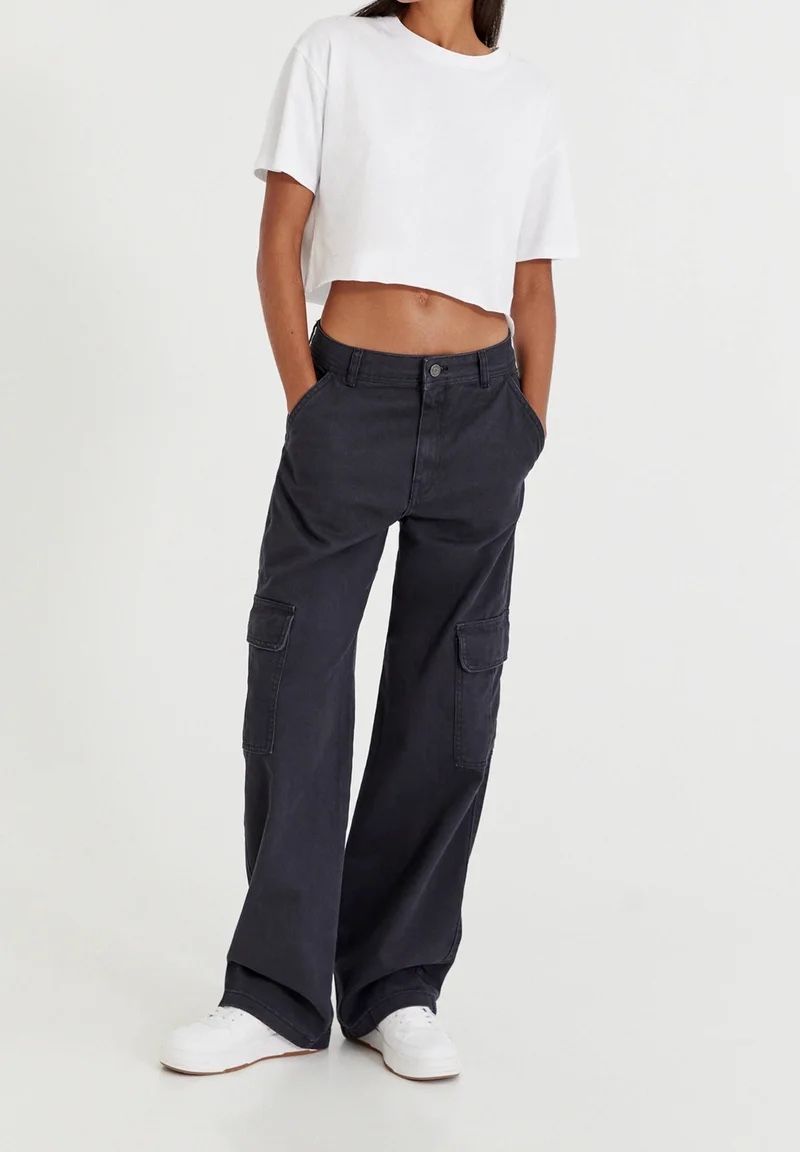 Pull&Bear Pantaloni: Cargohose Pull&Bear Gr. 34 – Usato da Basel venduto da Nina_777