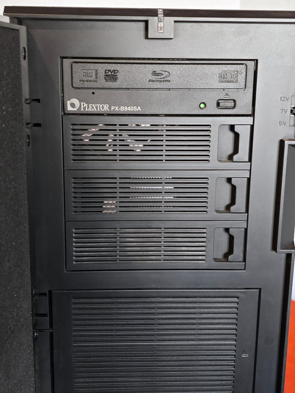 Fractal Custodie: Fractal Design Define XL R2 mit 6 Lüfter – Usato da Künten venduto da zarroun 4
