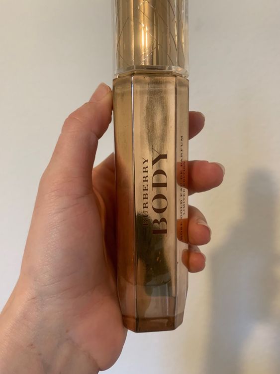 Burberry body rose clearance gold limited edition