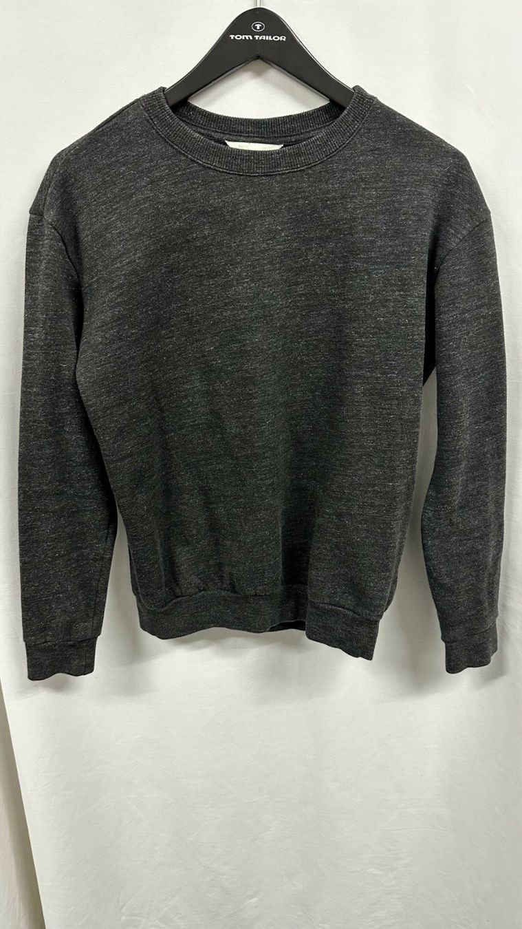 Maglioni & Felpe: grauer Basic Pullover Gr. XS / S – Usato da Sarmenstorf venduto da taosun1 1