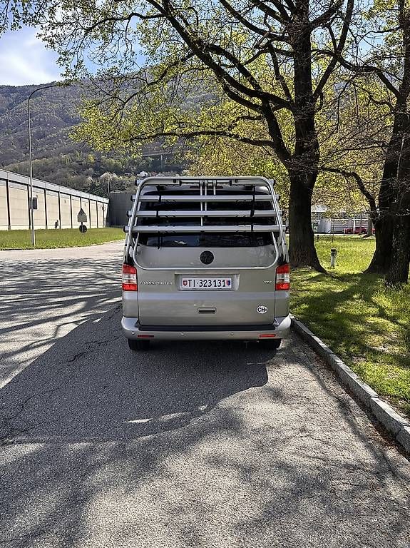 Automobili: VW T5 9 posti – Usato da S. Antonino venduto da eng_c5pp 1