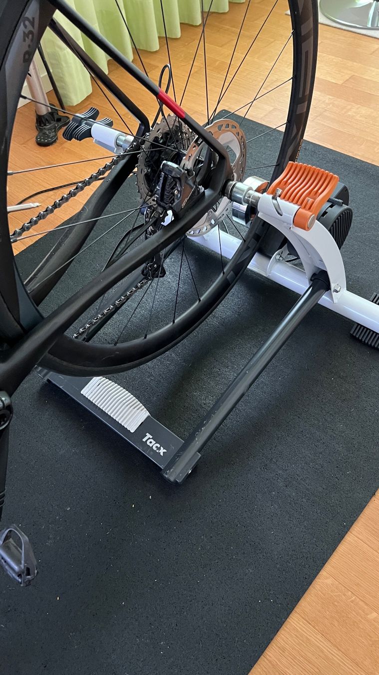 Tacx Hometrainer: Tacx Rollentrainer – Gebraucht aus Thayngen von JoshiB. 2