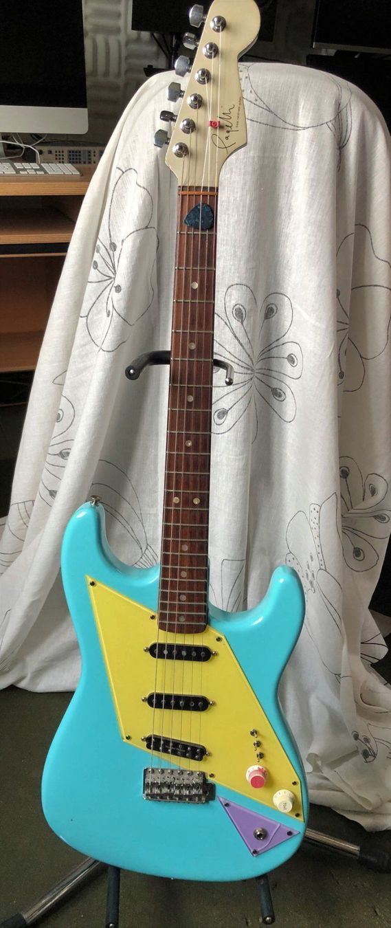 Strumenti musicali: Pagelli Gitarre Strat Style 1983 – Usato da Zürich venduto da gio_sl5s
