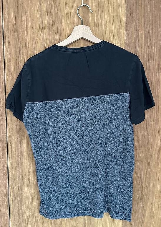 T-Shirts: 2 T-Shirts – Gebraucht aus Gais von T_iziana 1