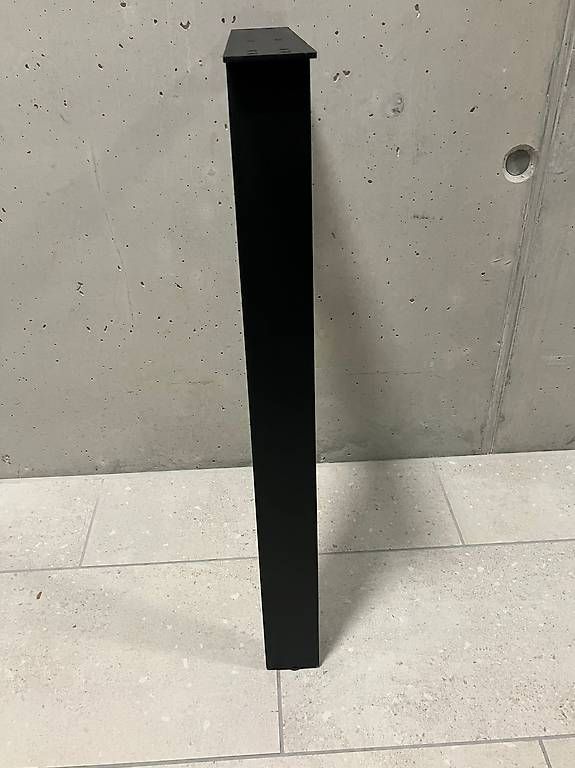 Altri mobili: NEU Tischbeine Stahl schwarz NEU – Usato da Adliswil venduto da WildMangoDesigns 1