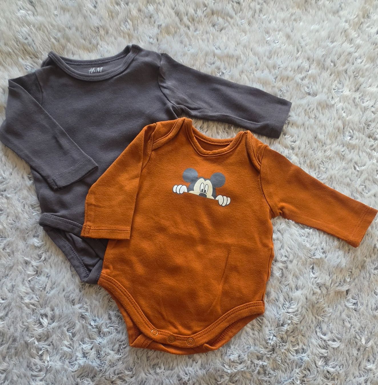 C&A Biancheria intima: Lot de 2 bodies manches longues bébé 68 – Usato da Chippis venduto da tom_lt6g