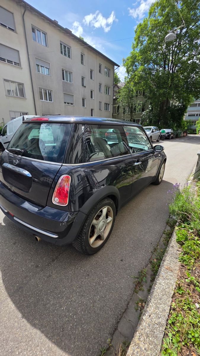 Mini Autos: Mini Cooper 3-Tuerer Blitzauktion 2 Tage!  – D'occasion à Urtenen-Schönbühl par daremare 1