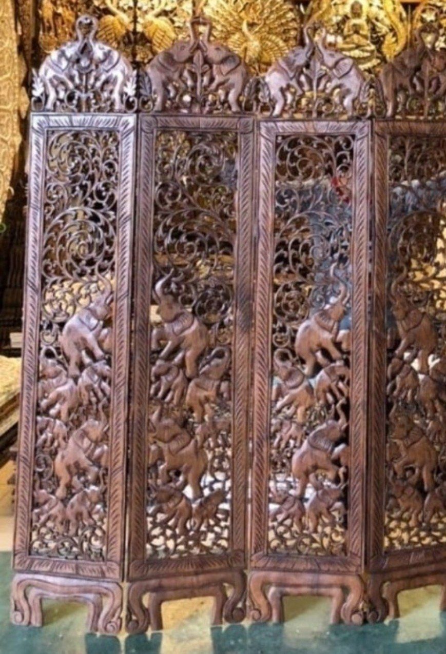 Paraventi: Paravant esculptee en bois de tec – Nuovo e nell'imballaggio originale da Vernier venduto da 19pigments