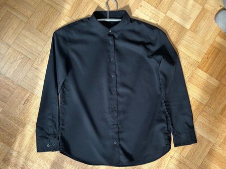 Uniqlo Female Shirt (M)