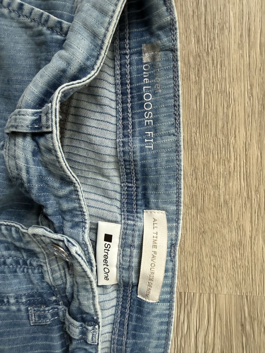 Jeans: Jeans 7/8 – Gebraucht aus Rehetobel von bodystyl 3