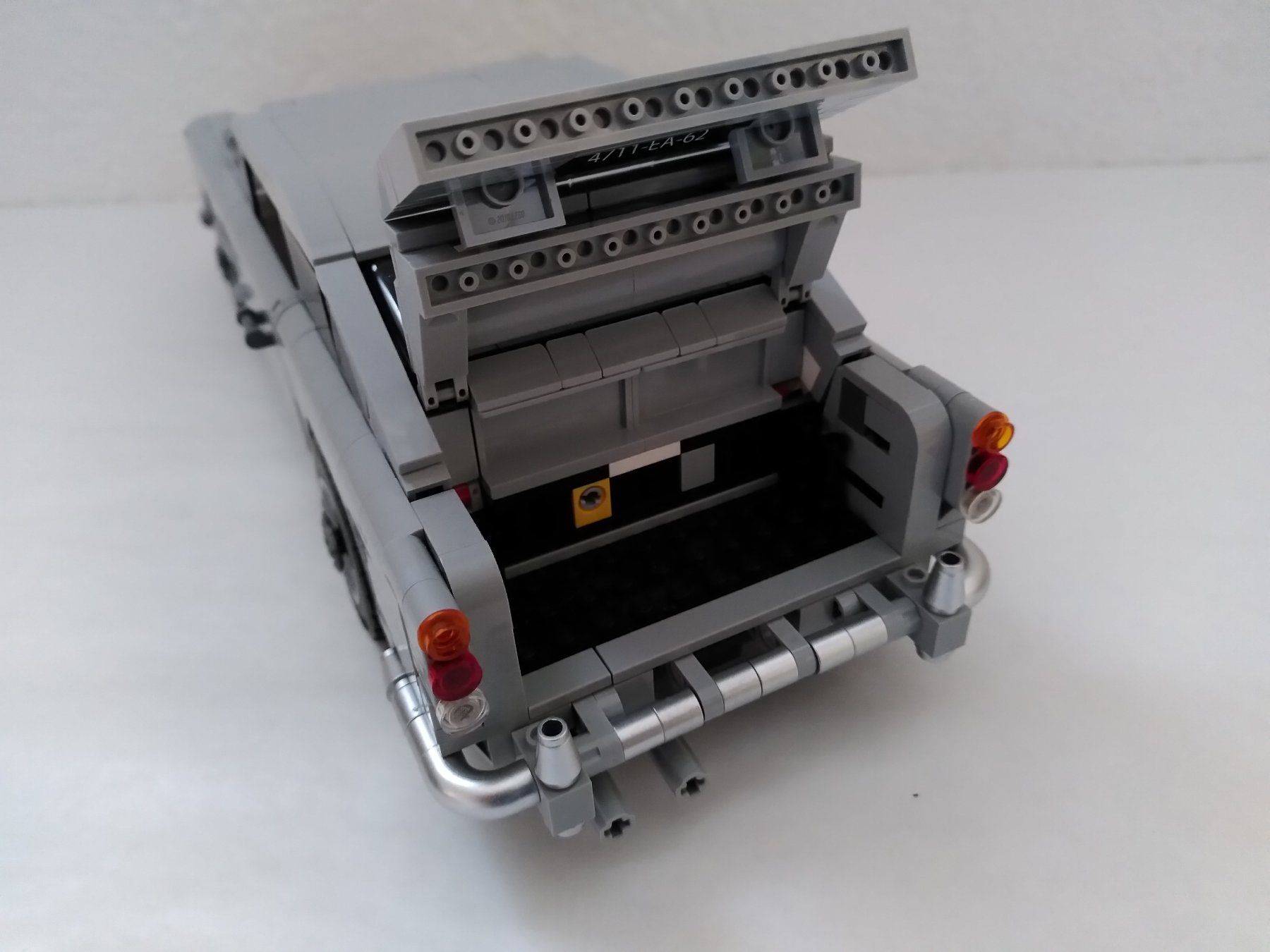Lego Giocattoli: LEGO CREATOR: Set 10262 - James Bond Aston Martin DB5 – Usato da Zuchwil venduto da Biber413 4