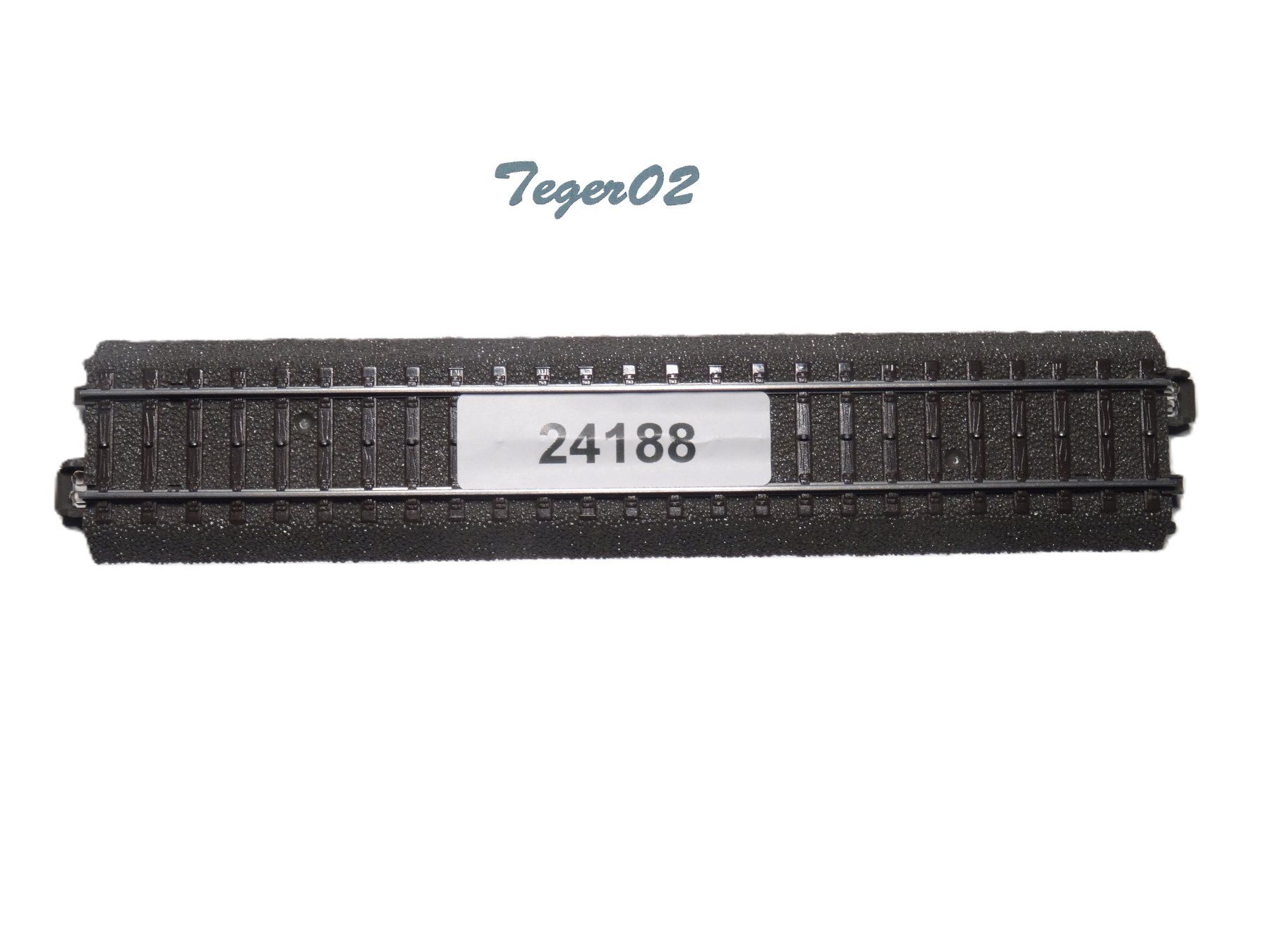 Märklin Modellini di ferrovie: Märklin H0 24188 C-Gleis – Usato da Hochdorf venduto da Teger02