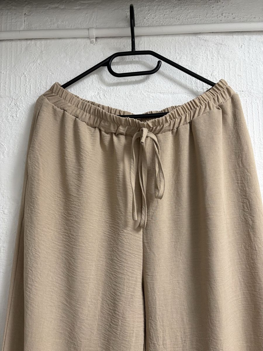 Shein Pantaloni: Damen Hose,Gr.XL;Shein – Usato da Winterthur venduto da Nena222 1