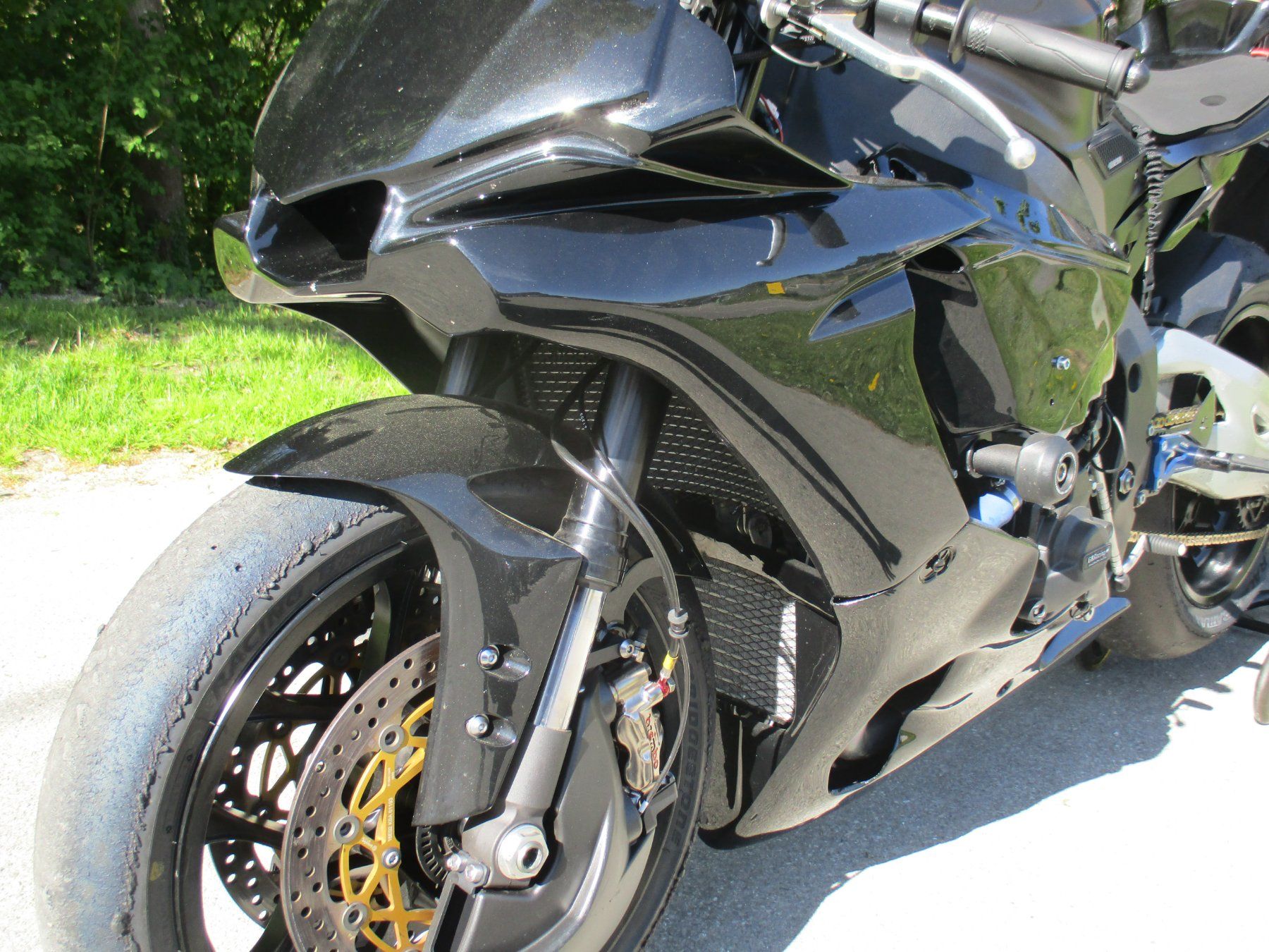 Yamaha Strada: Yamaha R1 – Usato da Riedholz venduto da Riedholz-Garage 7