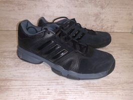 Adidas Turnschuhe schwarz/grau Grösse 46