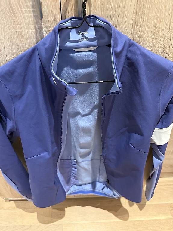 Jacken: Rapha Frauen Winterjacke  – Gebraucht aus Bühler von dal_zvt5 2