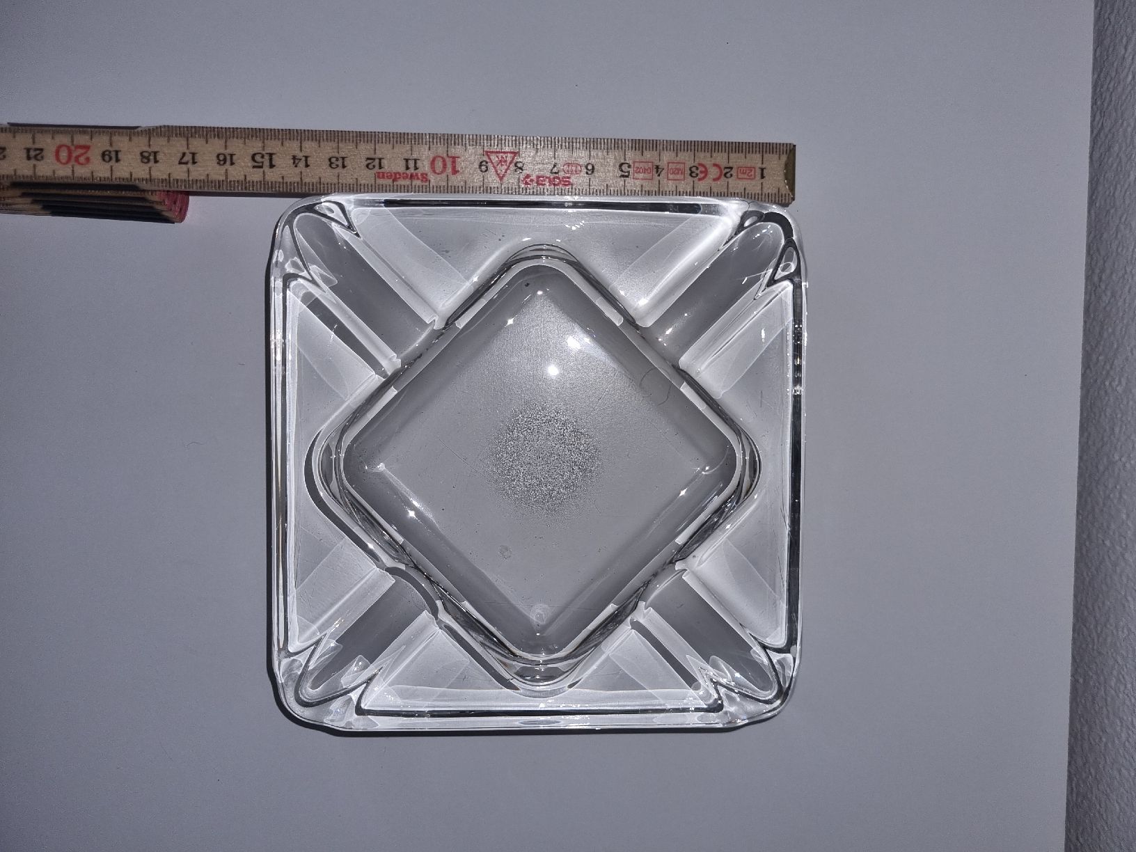 Aschenbecher: Aschenbecher Glas quadratisch  – Gebraucht aus Chur von Beimirhates 1