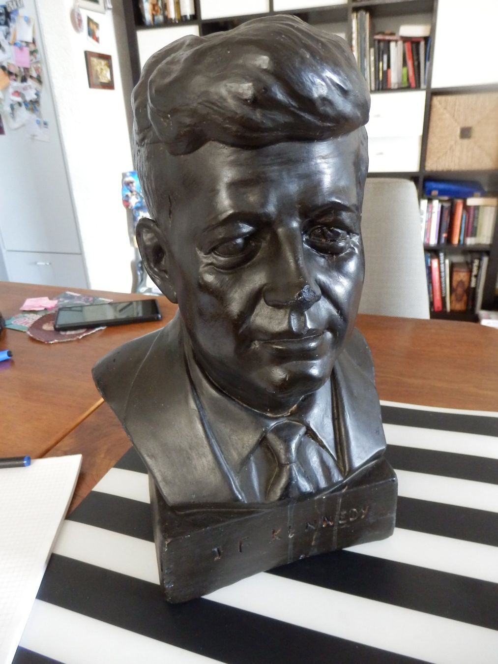 Sculture & Statue: J.F. KENNEDY - Gipsbüste - 3.8 kg - 32 cm – Usato da Emmenbrücke venduto da Schubi1
