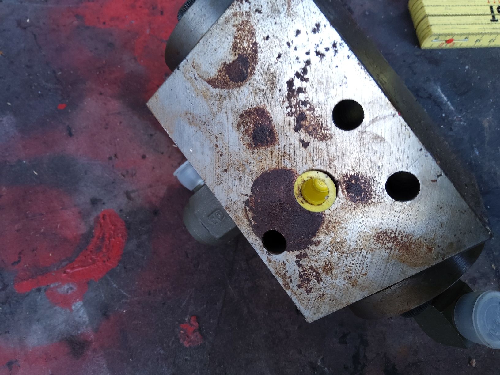 Tutte le macchine: Hydraulik – Usato da Aeschi b. Spiez venduto da Merk-Pullax 4