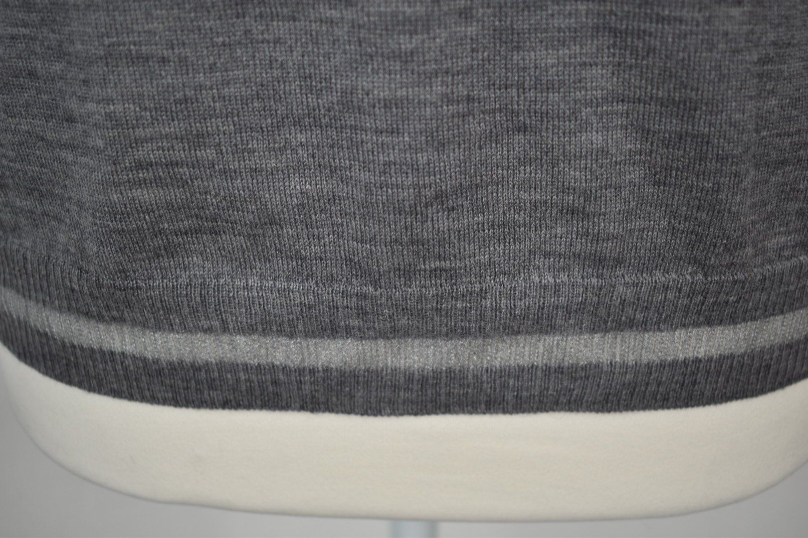 Escada Top: Escada Stricktop Gr.XS – Usato da Nürensdorf venduto da 2ND_STORY 4