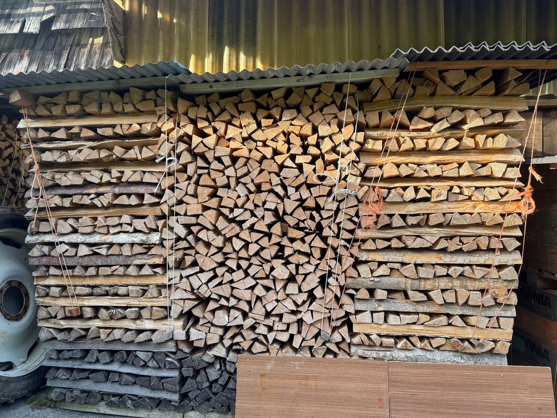 Articles en bois: Brennholz Buche – D'occasion à Engelberg par Marcel_1987