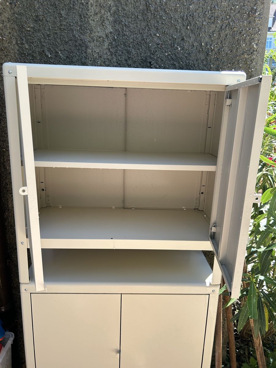 Armadi: Ikea Kolbjörn – Usato da Basel venduto da marcvo 4