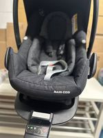 Maxi Cosi inkl. Basisstation und Neugeboreneneinsatz