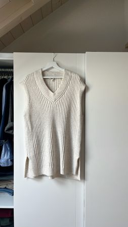 Stylischer Strick Pullunder Beige Grösse M