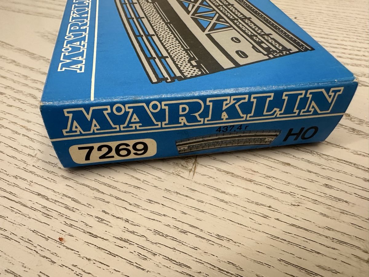 Märklin Modellini di ferrovie: Märklin 7269 Rampe Bogenbrücke – Usato da Lupsingen venduto da New-Haven 1