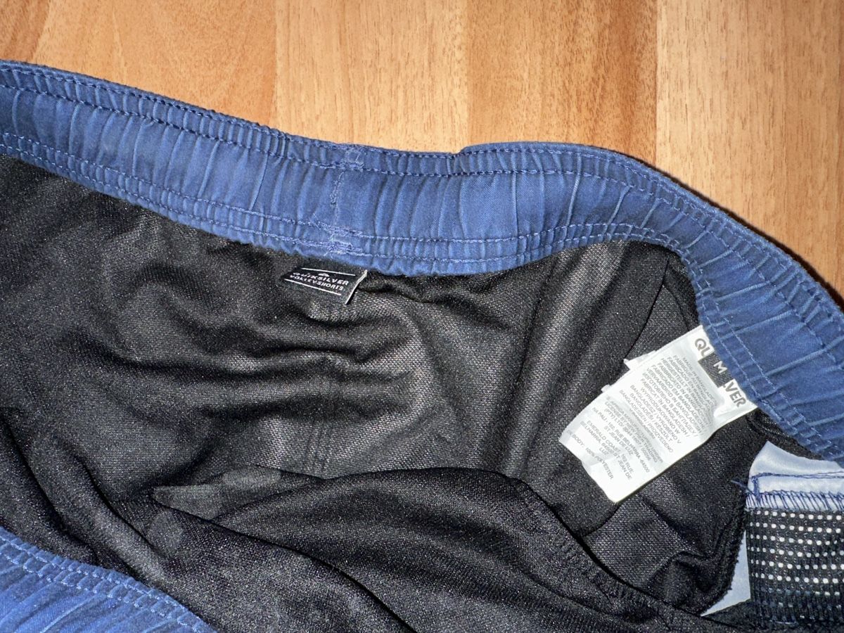 Quiksilver Costumi da bagno: Quiksilver Badeshorts Grösse M – Usato da St. Gallen venduto da mai_zpt7 1