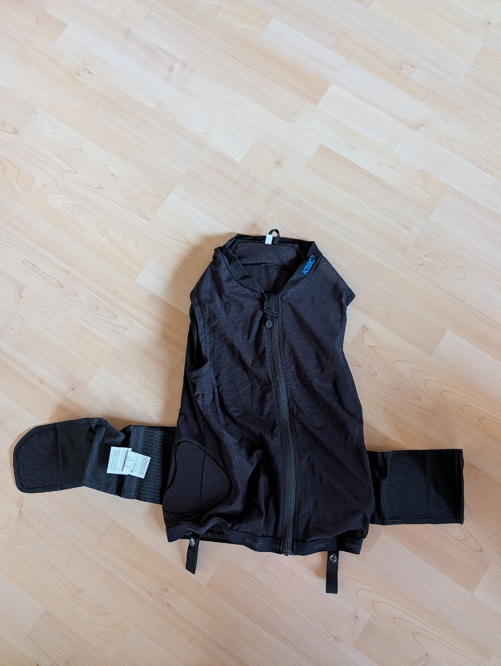 Protections: Rückenprotektor  – Neuf (Voir description) à Siebnen par sk8_mj5g