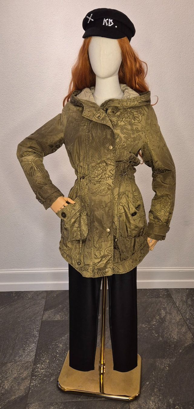 Desigual Giacche: Desigual Jacke – Usato da Leissigen venduto da ali_k9v8