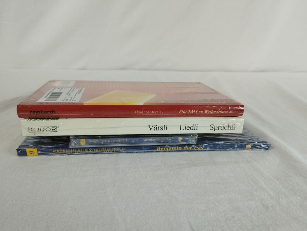 Libri: Weihnachts-Bücher 3 Stück – Nuovo (secondo la descrizione) da Schübelbach venduto da Restwert_Schubelbach 2