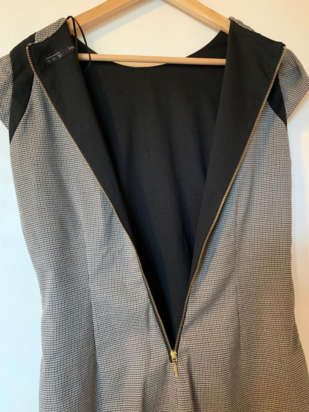 Kleider: ZARA ROBE taille  L – Neu (gemäss Beschreibung) aus Dompierre FR von fat_xth5 4