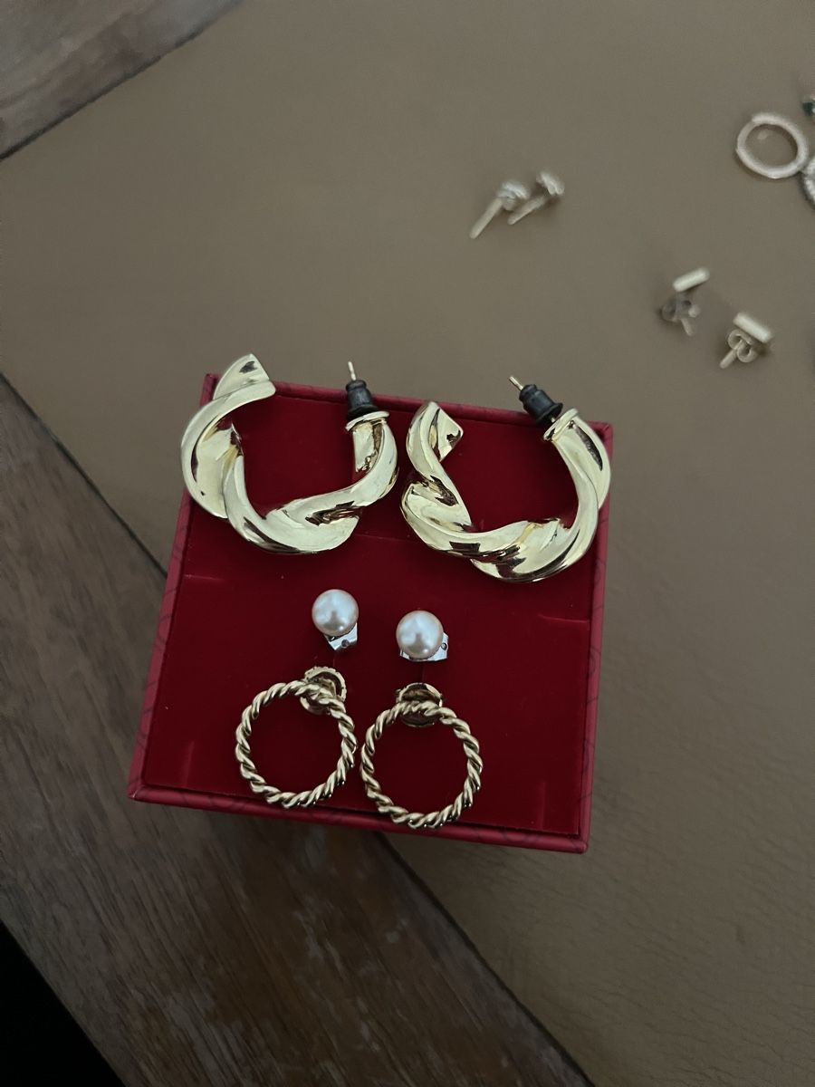 Orecchini pendenti & Orecchini a lobo: Boucles oreille lot – Usato da Neuchâtel venduto da Ariane_vn00 1
