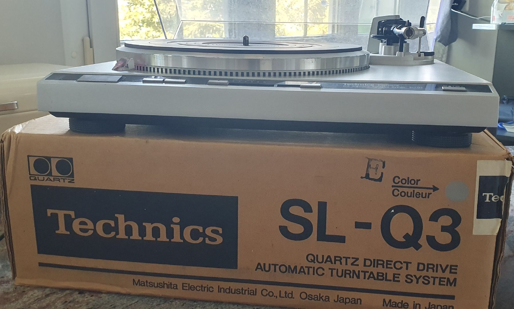 Technics Giradischi: Tourne-disque Technics SL-Q3 Quartz Drive  – Difettoso da Corminboeuf venduto da Tournesole 1