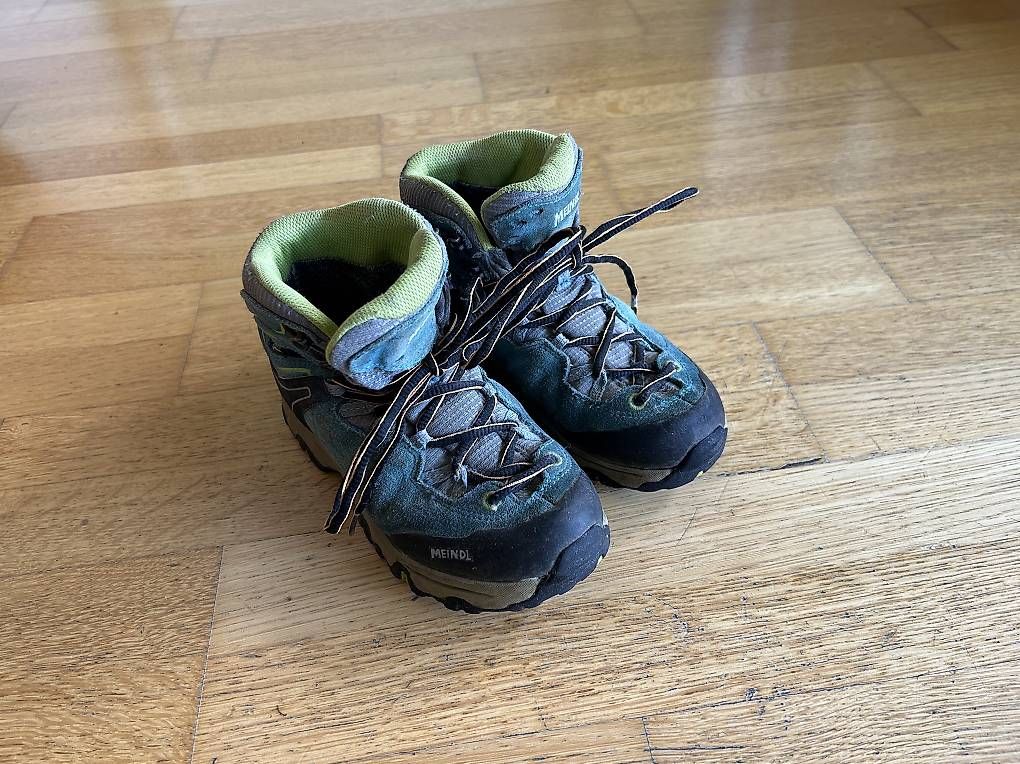 Meindl Scarpe per ragazzi: Wanderschuhe Gr.32 Meindl – Usato da Luzern venduto da sarafina2