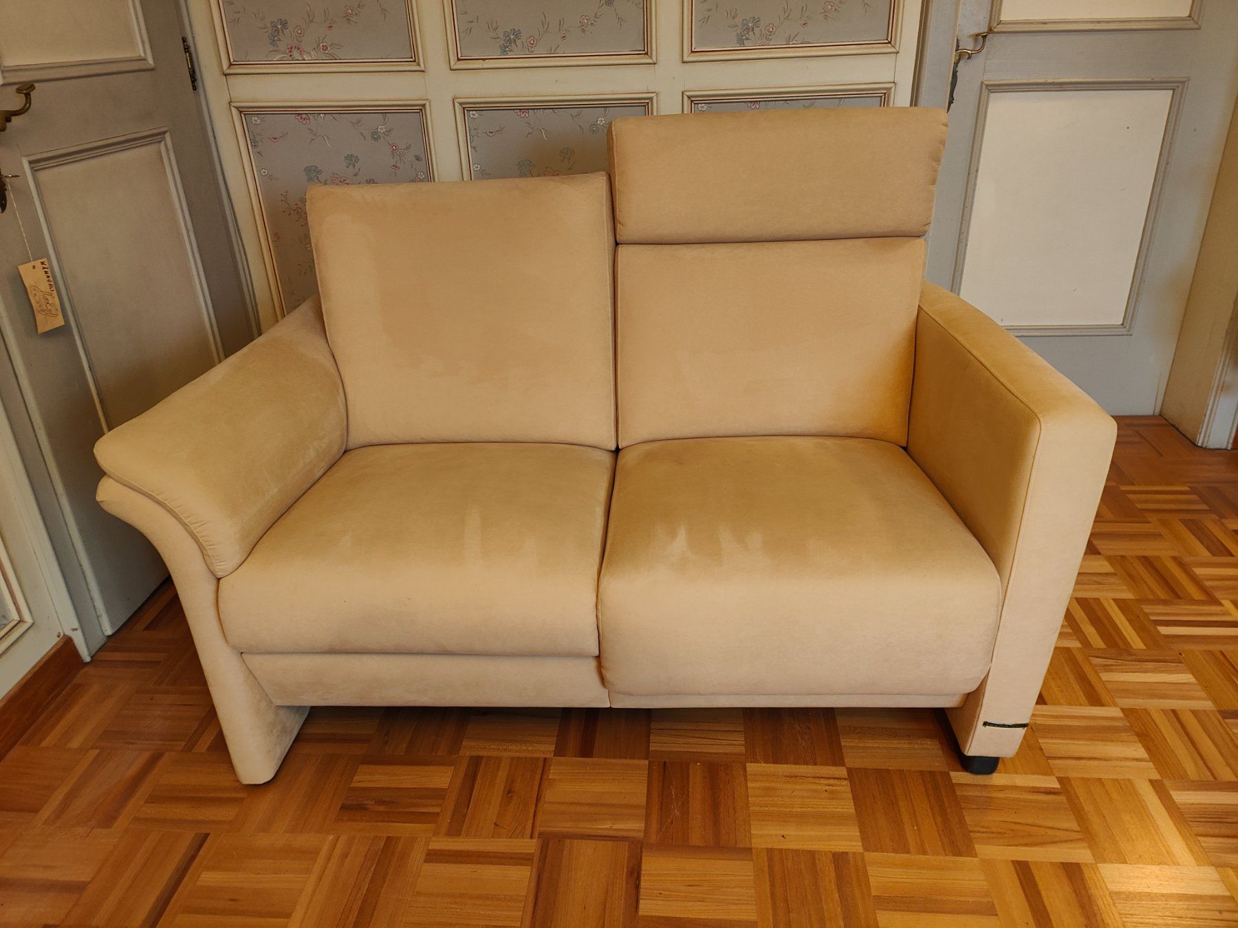 Sofas: Zweier Sofa von Innovation – D'occasion à Kappel SO par Hello1world