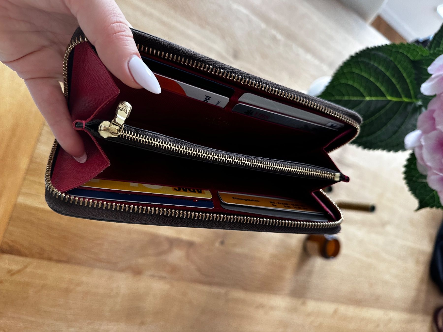 Louis Vuitton Portamonete: Louis Vuitton Damen Geldbeutel gross – Usato da Zürich venduto da lid_lqc8 3