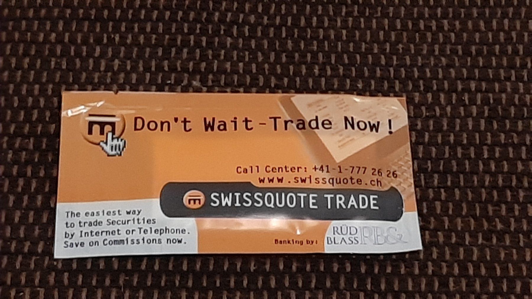 Pasti del neonato: Vintage - Swissair - refreshing tissue – Usato da Porza venduto da ulletta1 1