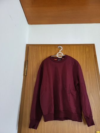 Pull Diesel bordeaux, coton 100%, parfait pour l'automne M