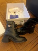 Moncler - Schnürstiefeletten aus Glattleder Gigi Pocket - 39