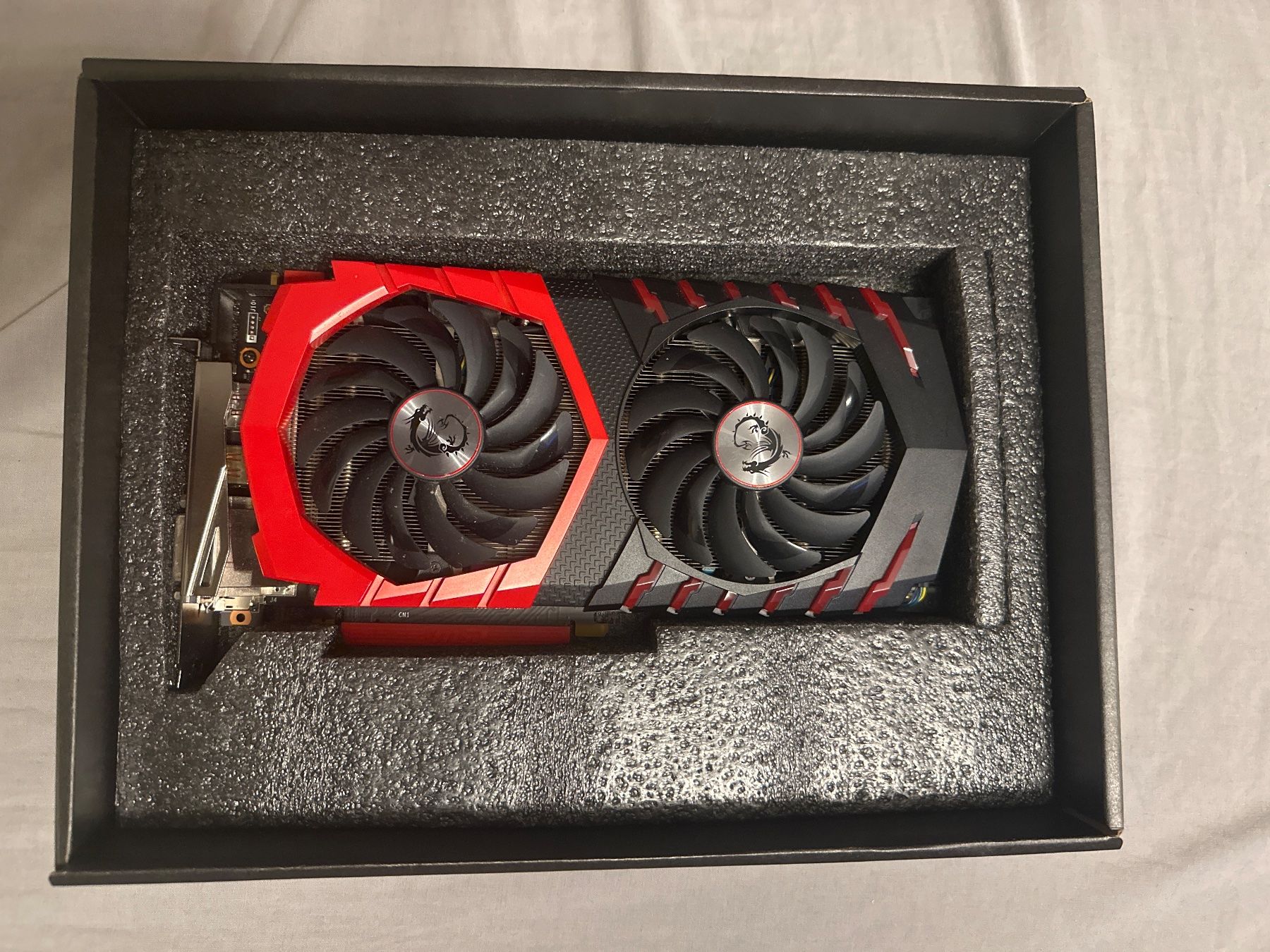 MSI Schede grafiche: MSI GeForce GTX 1070 – Usato da Küttigen venduto da Deadpeloy 1
