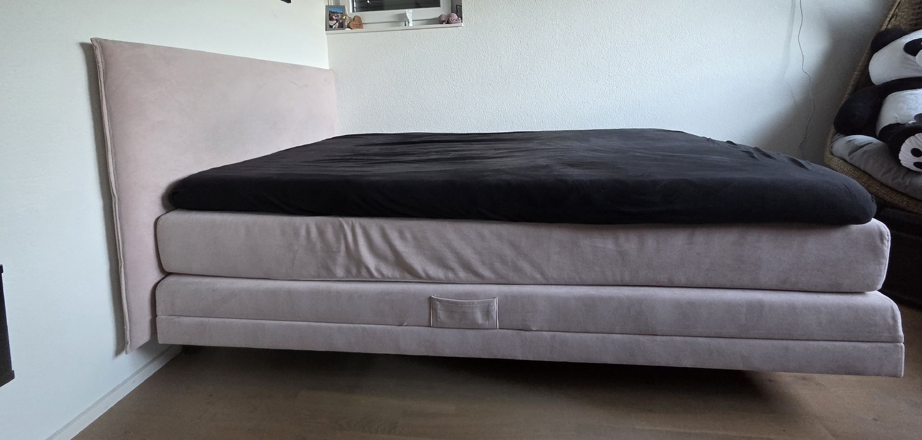 Letti: Boxspringbett mit elektr. Antrieb – Usato da Staffelbach venduto da nof_28fz 2