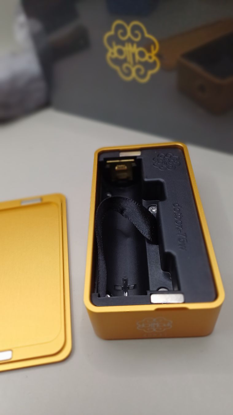 Autres tabacs: DotBox 75W Gold – Neuf (Voir description) à Kloten par Epoxygalaxy.ch 3