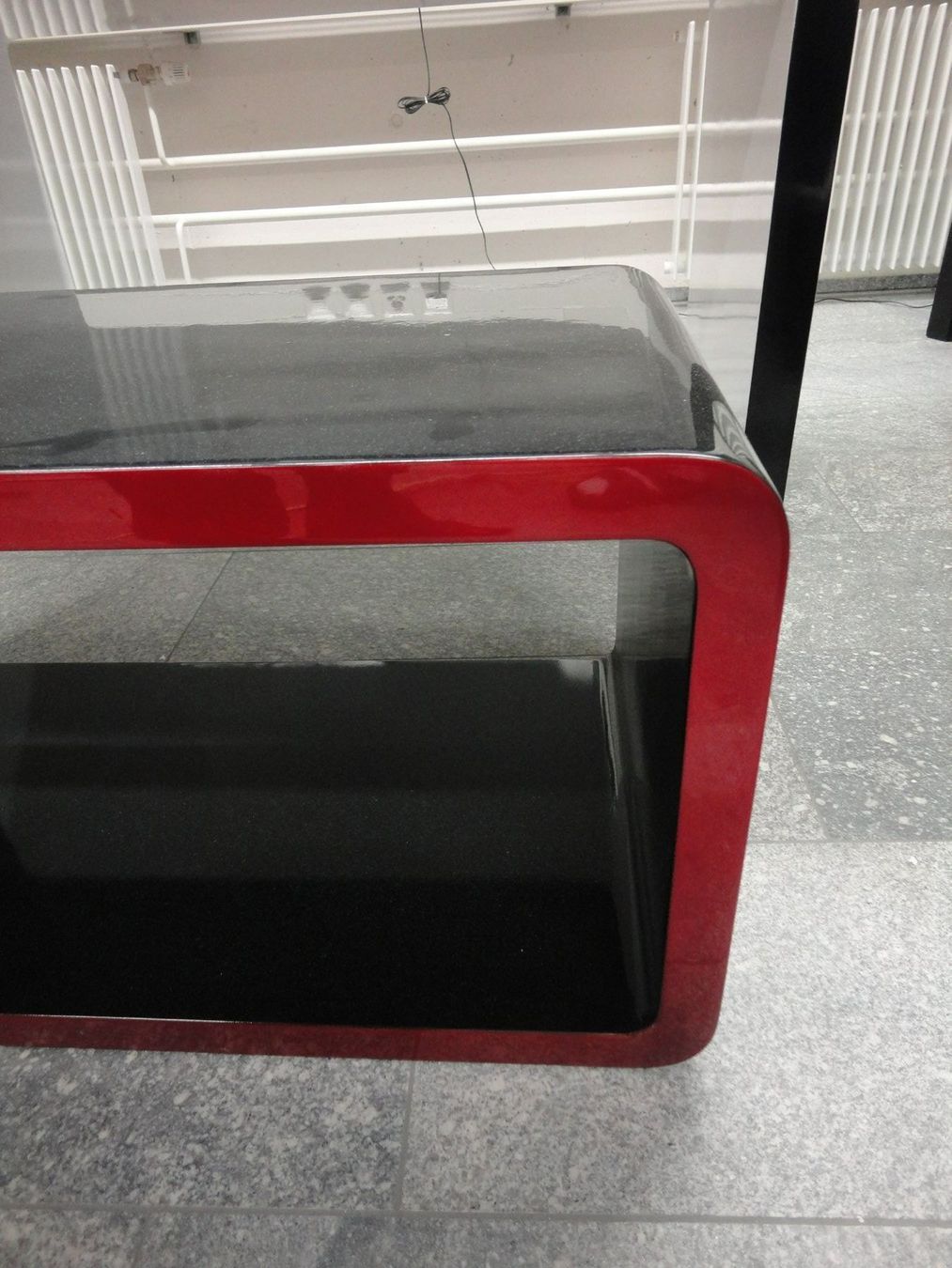 Tavoli: exklusiver Tisch mit 2 Hocker – Nuovo (secondo la descrizione) da Wetzikon ZH venduto da Alpari 4