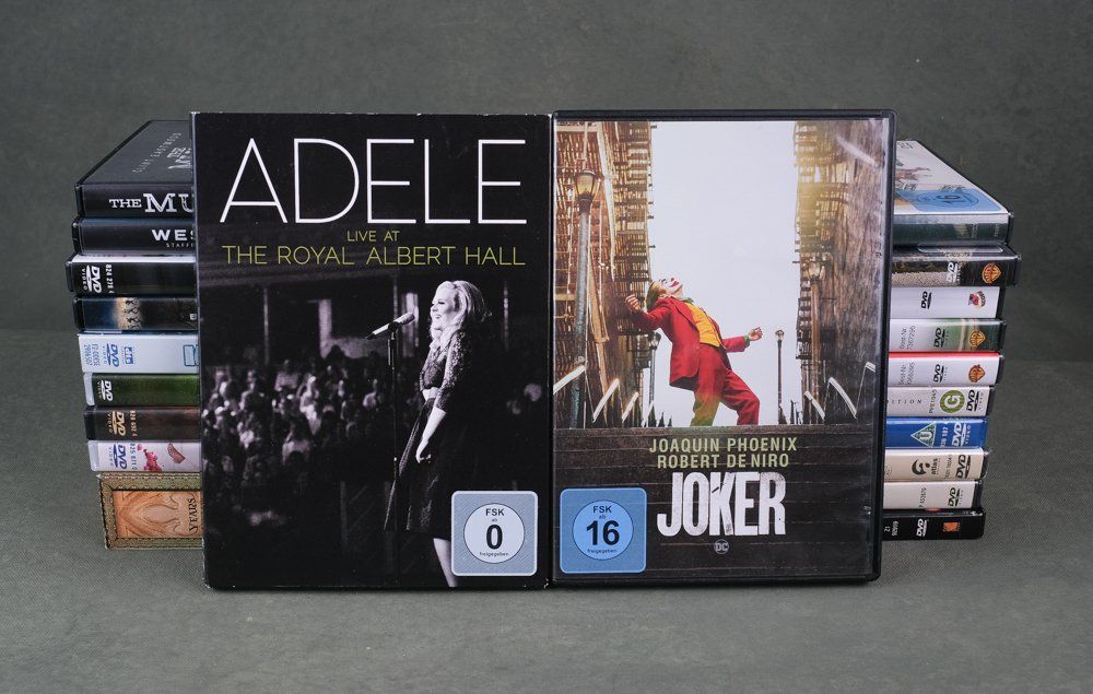 Tutti i DVDs: 21 Filme DVD Sammlung – Usato da Zürich venduto da Nikon70 1