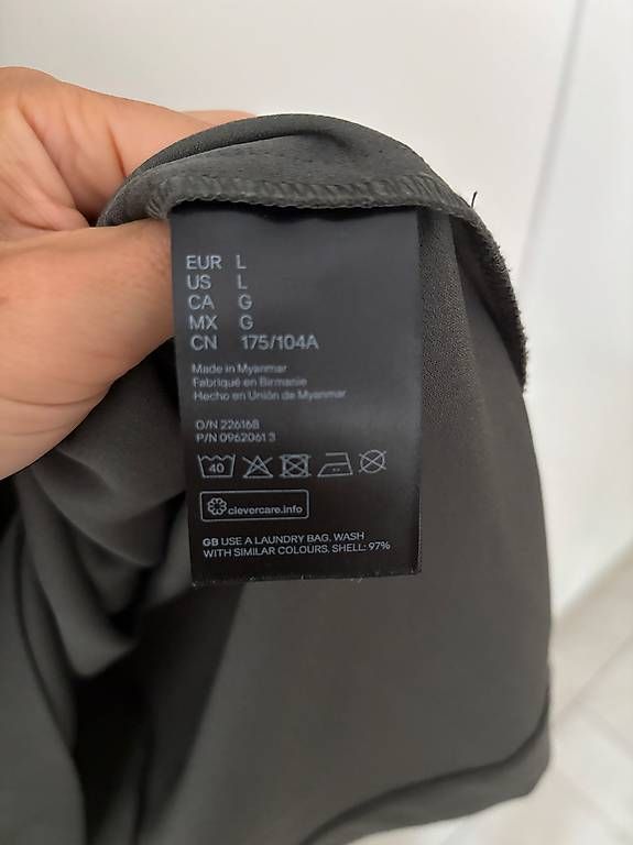 H&M Vestiti: Elegantes H&M Kleid, Gr L – Usato da Adliswil venduto da WildMangoDesigns 2