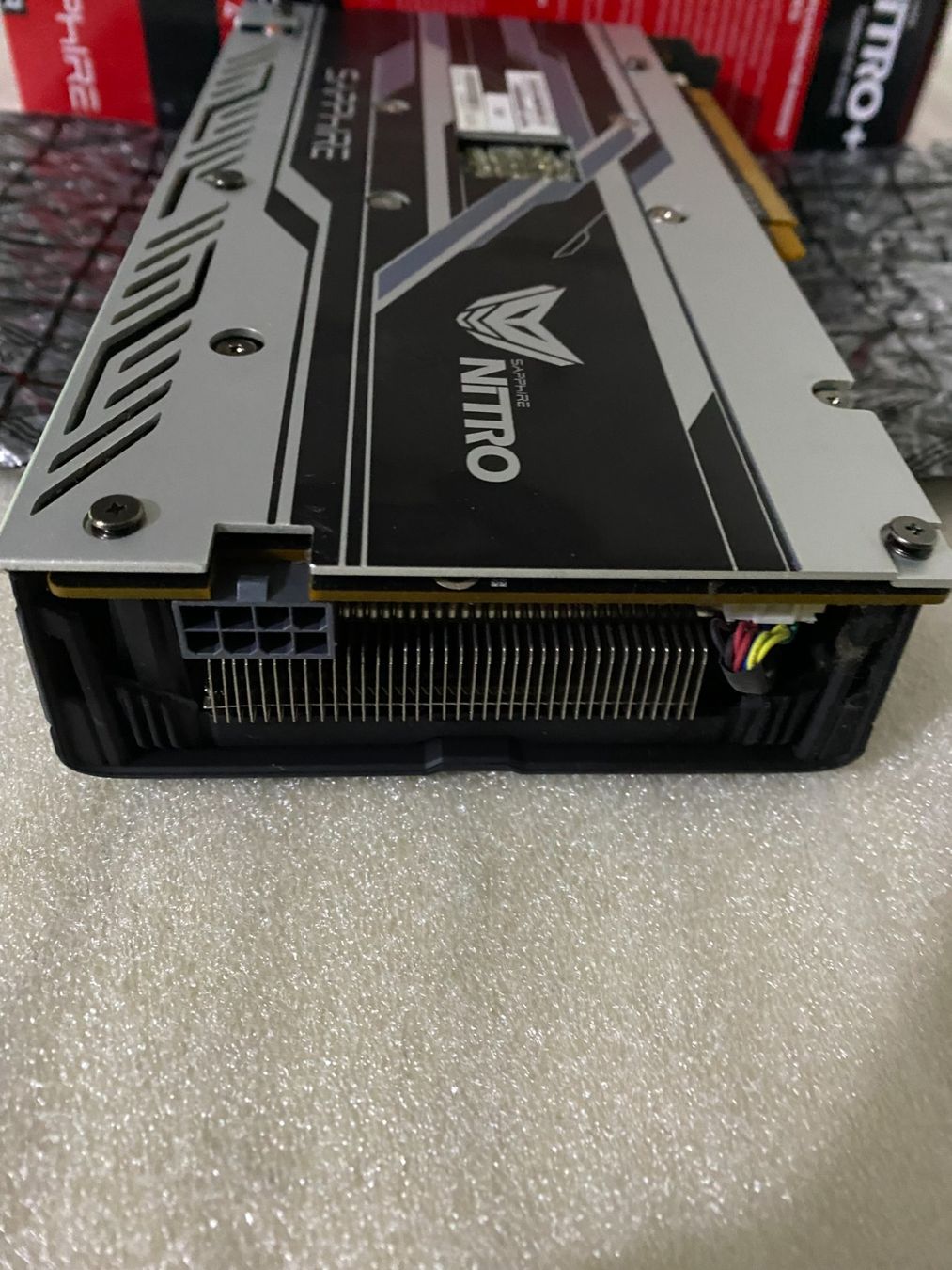 Schede grafiche: SAPPHIRE NITRO+ Radeon RX 470 + 8G GDDR5 – Usato da Bülach venduto da samang 6
