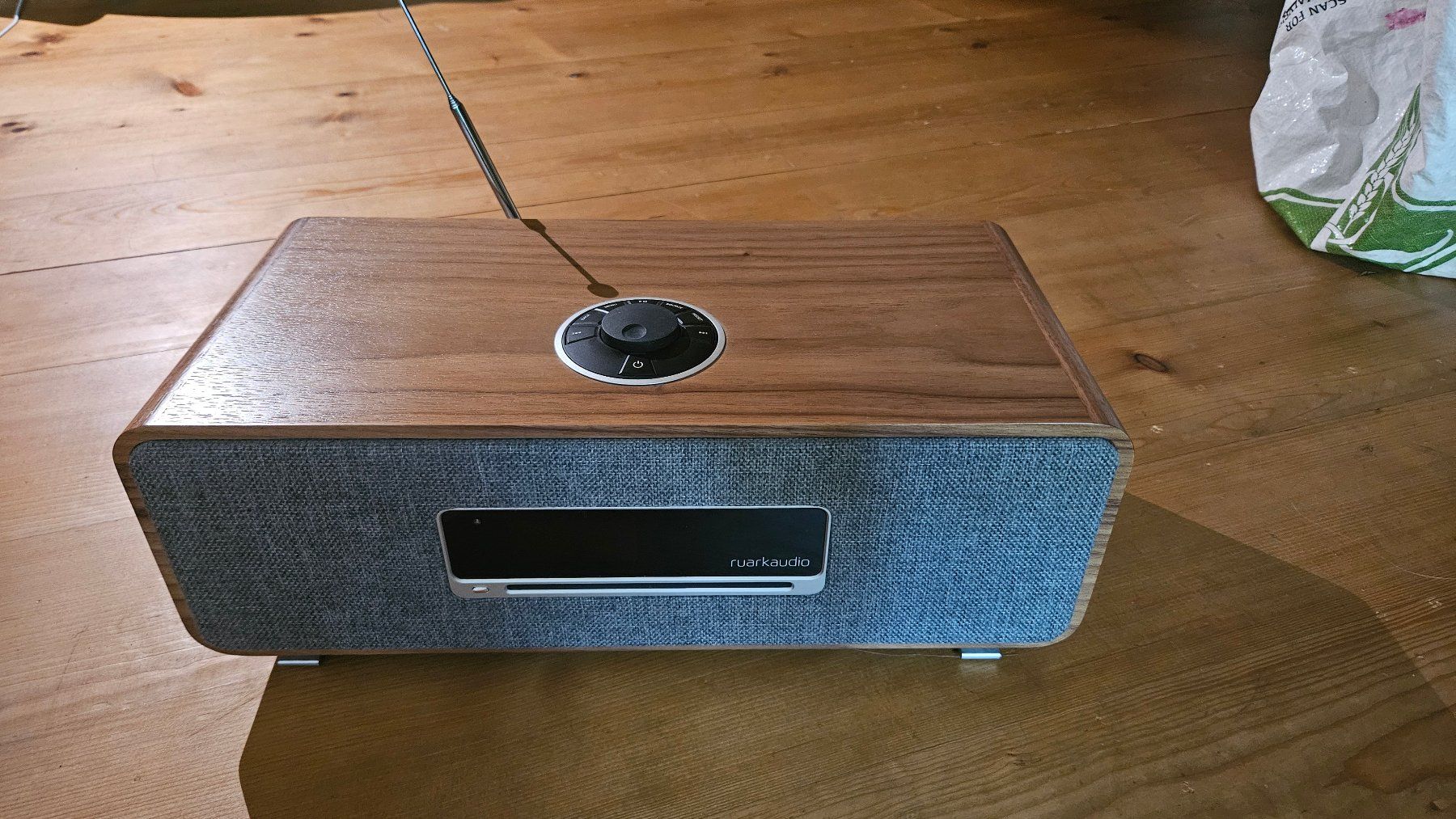 Ruark Lettore multimediale & Streamer: ruarkaudio R3 Compact Musik System – Usato da winterthur venduto da julren